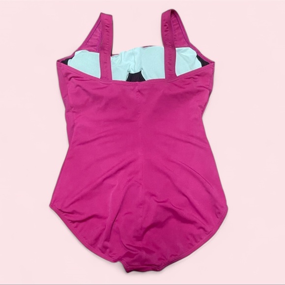 Speedo Size 16 Fuchsia Shirred One Piece Tummy Control UPF 50 - Picture 3 of 7